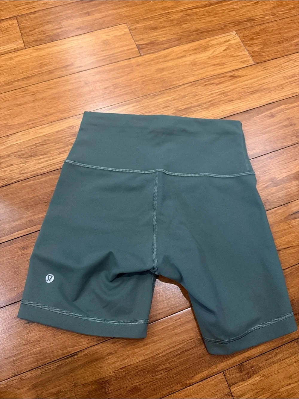 lululemon athletica High-Rise Bike Shorts Dark Forest color - Picture 2 of 2